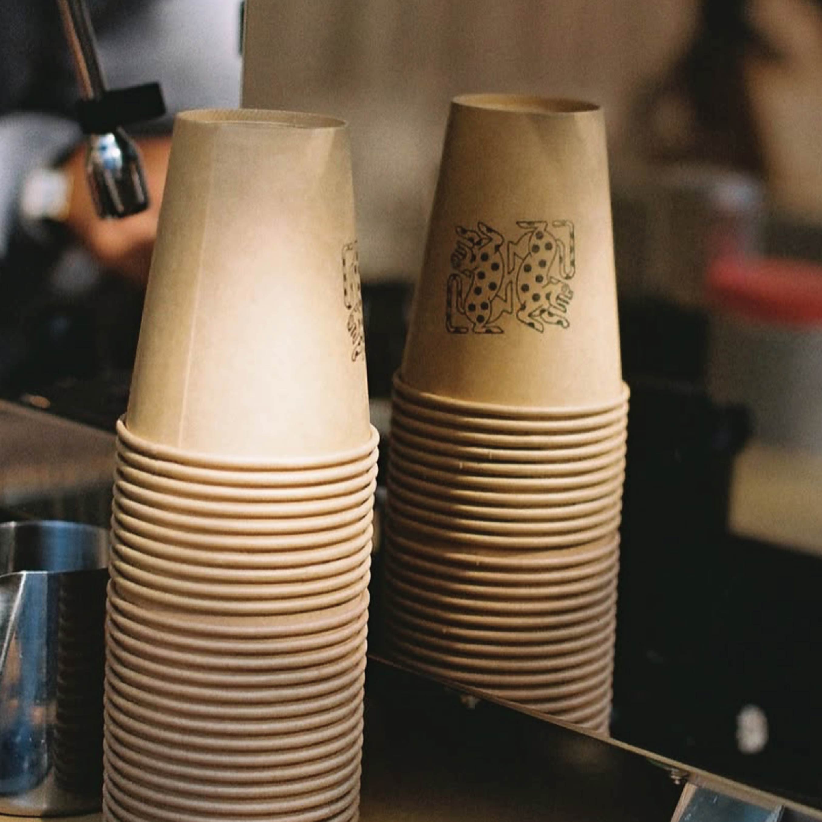 Alma Oscura branded cups