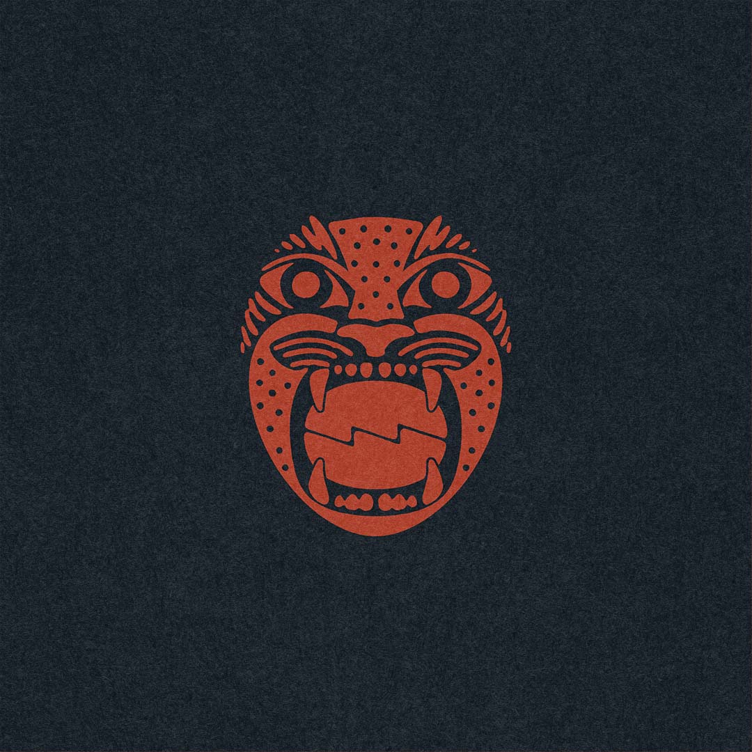 Alma Oscura jaguar face